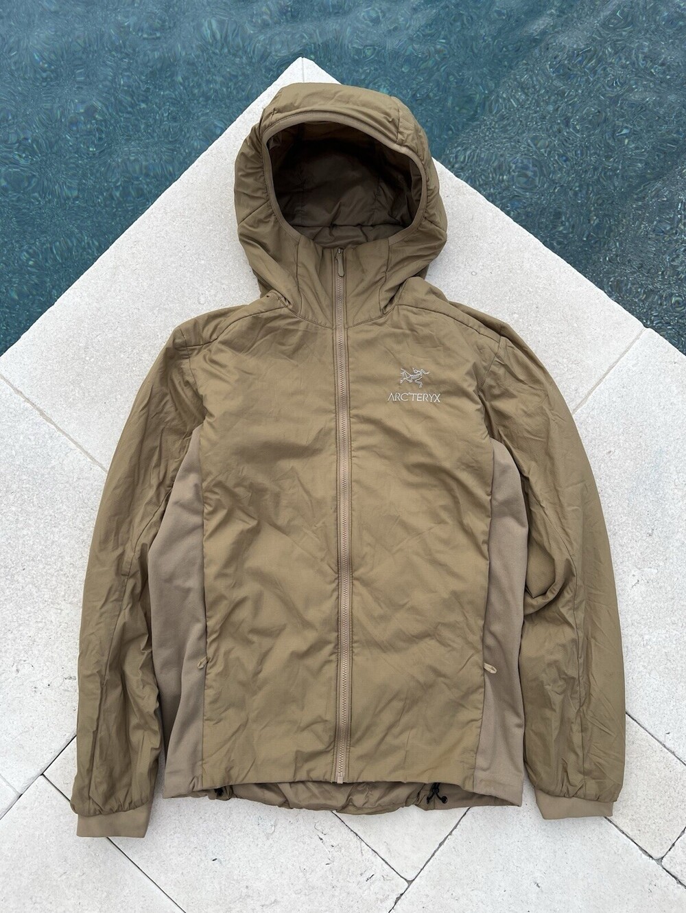 ARC'TERYX Atom Hoody S Brown Lightweight Jacket Insulated Wheat Beige Tan